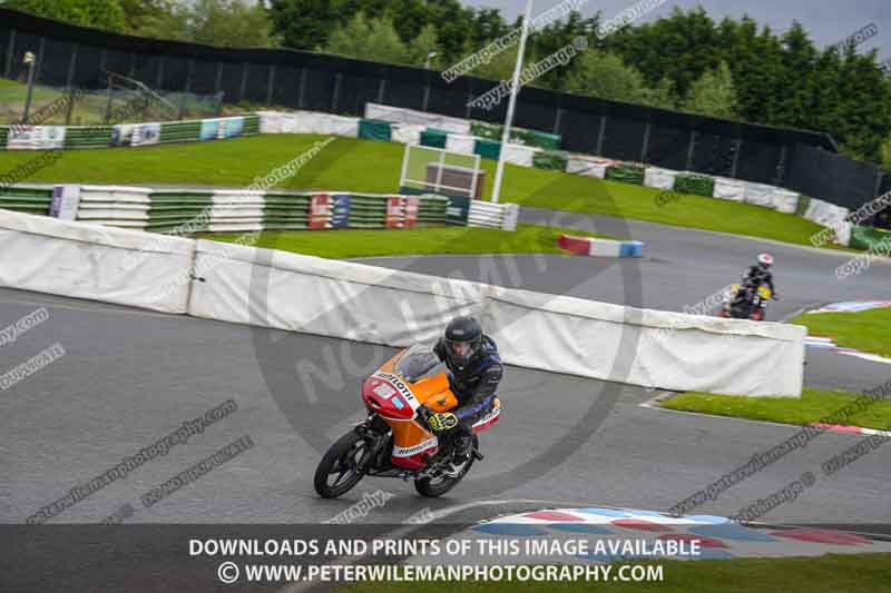 enduro digital images;event digital images;eventdigitalimages;mallory park;mallory park photographs;mallory park trackday;mallory park trackday photographs;no limits trackdays;peter wileman photography;racing digital images;trackday digital images;trackday photos